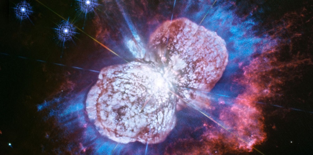 Eta Carinea gezien door de Hubble ruimtetelescoop. 