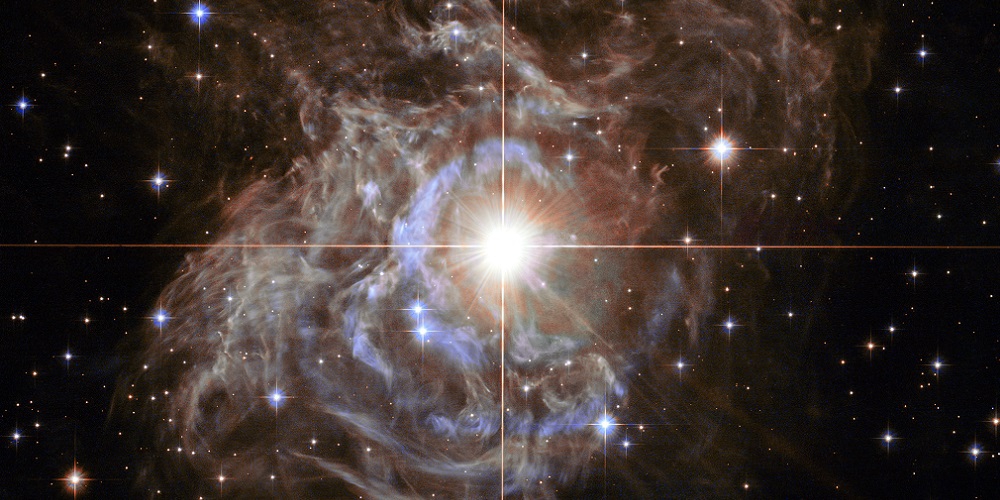 De ster RS Puppis is een van de meest felle Cepheïden in de Melkweg. Deze afbeelding is gemaakt met ruimtetelescoop Hubble.